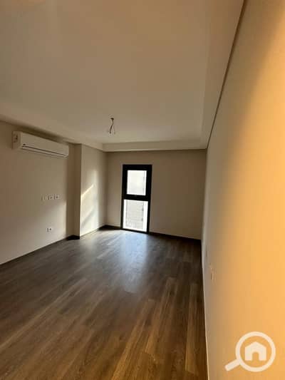 3 Bedroom Apartment for Rent in Sheikh Zayed, Giza - IMG-20250211-WA0150. jpg