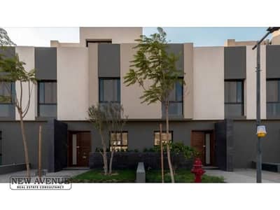 3 Bedroom Townhouse for Sale in Shorouk City, Cairo - 2c73ed15-a388-4b72-bcfe-516795fa8d5b. jpg