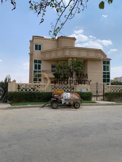 7 Bedroom Villa for Sale in 6th of October, Giza - ab83bf9e-aa19-46a8-8260-62e4d13ff8c9. jpeg