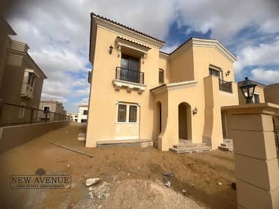 4 Bedroom Villa for Sale in New Cairo, Cairo - 00a07275-ea20-4bbf-a0de-28936c8e527e. jpg