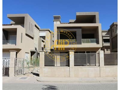 5 Bedroom Townhouse for Sale in 6th of October, Giza - IMG-20240916-WA0048. jpg