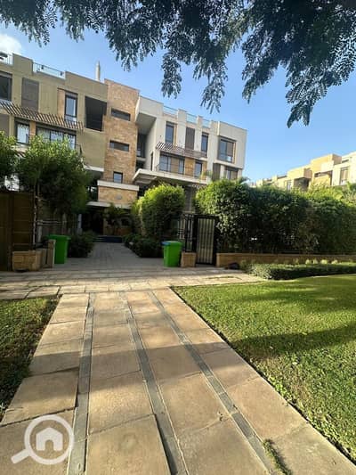 4 Bedroom Duplex for Sale in Sheikh Zayed, Giza - WhatsApp Image 2025-02-08 at 1.59. 00 PM. jpeg