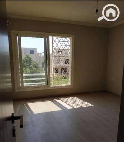 4 Bedroom Townhouse for Sale in Sheikh Zayed, Giza - 1. jpg