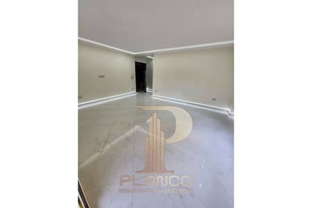 3 Bedroom Flat for Sale in Sheikh Zayed, Giza - IMG-20250210-WA0031. jpg