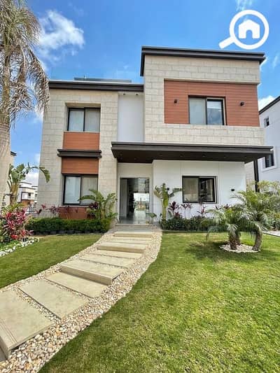 5 Bedroom Villa for Sale in New Cairo, Cairo - 355573742_6386203328161264_156236286725534384_n. jpg