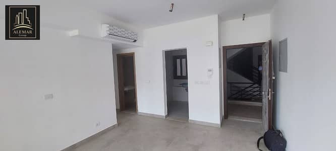 3 Bedroom Flat for Sale in Madinaty, Cairo - WhatsApp Image 2025-02-08 at 17.22. 52_f2be184a. jpg