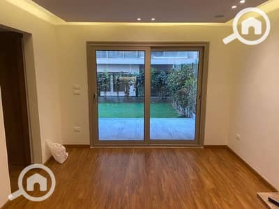 3 Bedroom Flat for Sale in New Cairo, Cairo - Apartment for sale 195m with garden READY TO MOVE in Galleria, Fifth Settlement