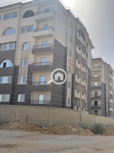 3 Bedroom Flat for Sale in New Cairo, Cairo - صورة واتساب بتاريخ 1446-08-17 في 15.00. 47_fcd83a79. jpg