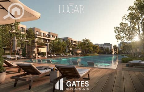 5 Bedroom Townhouse for Sale in Sheikh Zayed, Giza - Gates Developments - Lugar - Pool view. jpg