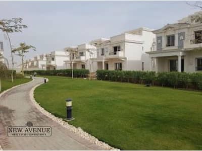 4 Bedroom Townhouse for Sale in 6th of October, Giza - WhatsApp Image 2024-09-16 at 6.24. 29 PM (2). jpg