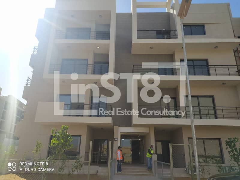 5 Apartment_for_rent_semi_furnished_Marasim_Compound_(19). jpeg