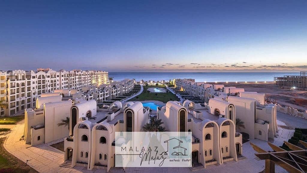 10 gravity-hotel-sahl-hasheesh. jpg