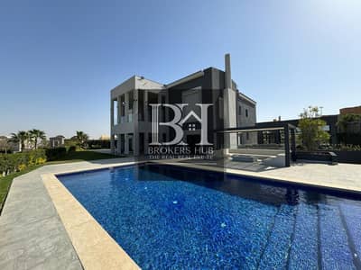 5 Bedroom Villa for Sale in Sheikh Zayed, Giza - WhatsApp Image 2025-01-15 at 2.06. 34 PM (1). jpeg