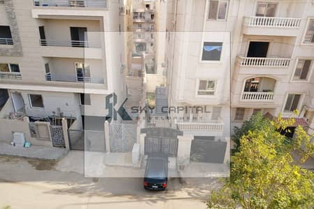 4 Bedroom Flat for Sale in Sheikh Zayed, Giza - 361f2421-8292-4240-adb5-a3f1d0866921. jpg