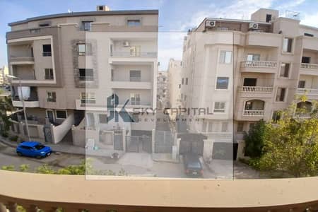 4 Bedroom Apartment for Sale in Sheikh Zayed, Giza - 2bbf6724-b9aa-4fd2-8eb1-a2f7d9a3c31a. jpg