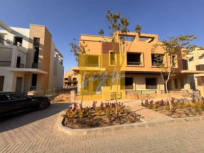 5 Bedroom Twin House for Sale in 6th of October, Giza - WhatsApp Image 2025-02-16 at 12.32. 42 PM. jpg