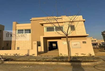 فیلا 3 غرف نوم للبيع في 6 أكتوبر، الجيزة - IMG-20250212-WA0032. jpg