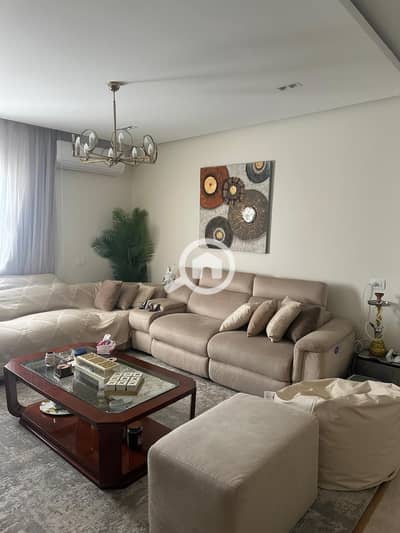 3 Bedroom Apartment for Sale in 6th of October, Giza - IMG-20250211-WA0136. jpg