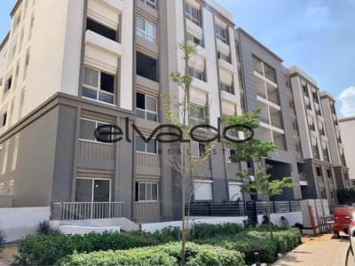 2 Bedroom Flat for Sale in 6th of October, Giza - شقة للبيع في جارن ليكس في اكتوبر (2). jpg