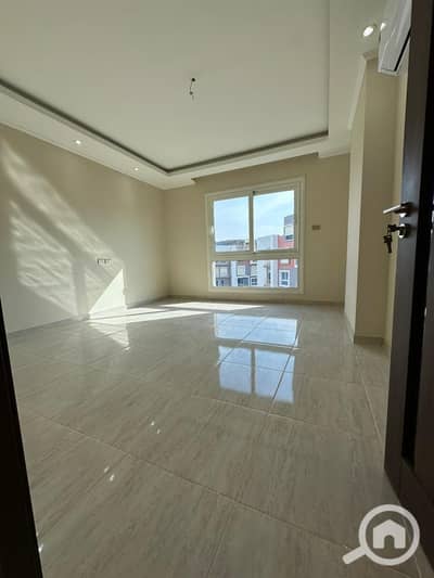 3 Bedroom Flat for Sale in New Cairo, Cairo - 31fd1020-3b7e-455d-8c53-1bad23973659. jpg