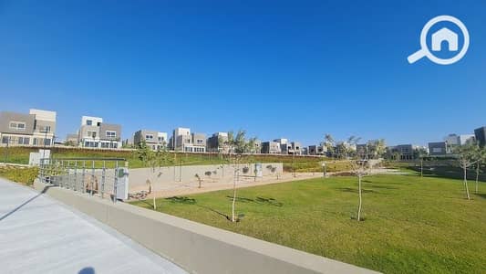 4 Bedroom Townhouse for Sale in Sheikh Zayed, Giza - WhatsApp Image 2025-01-12 at 11.27. 41 AM. jpeg