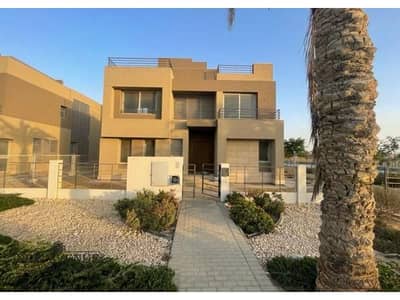 4 Bedroom Villa for Sale in New Cairo, Cairo - 1127b3af-9bfd-422b-ab80-b957a5516544. jpg