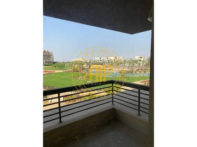 3 Bedroom Flat for Sale in 6th of October, Giza - IMG-20240622-WA0053. jpg