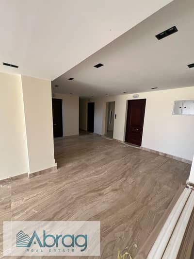 4 Bedroom Penthouse for Sale in Sheikh Zayed, Giza - IMG-20250210-WA0035. jpg