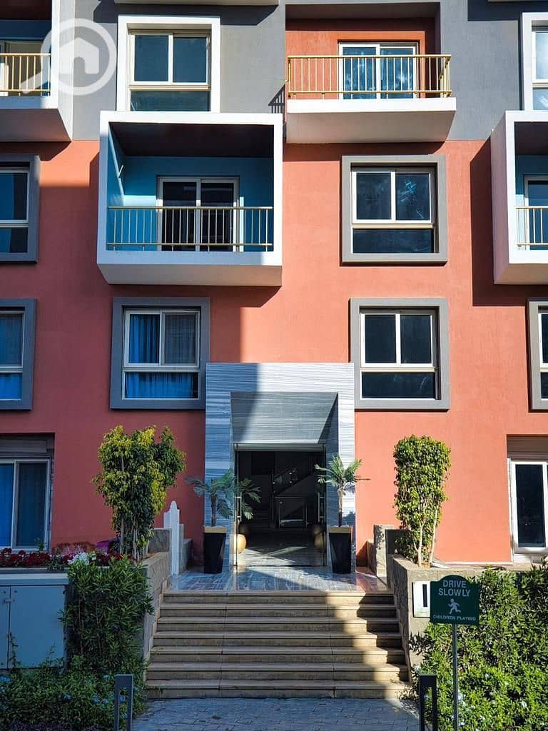 Apartment for sale, immediate delivery, ultra super lux in New Cairo, American University Apartment for sale, immediate delivery, ultra super lux in New Cairo, American University