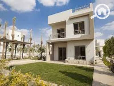 5 Bedroom Villa for Sale in 6th of October, Giza - WhatsApp Image 2024-07-15 at 12.24. 48 PM (1). jpeg