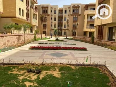 3 Bedroom Flat for Sale in 6th of October, Giza - 12 (1). jpg