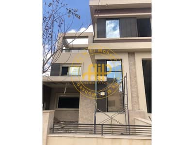 3 Bedroom Twin House for Sale in 6th of October, Giza - cf999d4b-3b05-4a6e-8ce4-10085738de0f. jpg