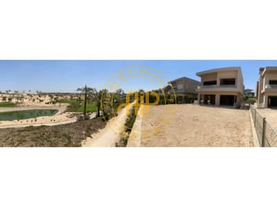 5 Bedroom Villa for Sale in 6th of October, Giza - IMG-20241205-WA0042. jpg