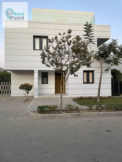 5 Bedroom Villa for Sale in Shorouk City, Cairo - WhatsApp Image 2024-12-16 at 16.39. 30. jpeg