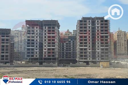 4 Bedroom Flat for Sale in Smoha, Alexandria - IMG-20250106-WA0056. jpg