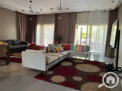 4 Bedroom Townhouse for Sale in Sheikh Zayed, Giza - WhatsApp Image 2025-01-22 at 1.46. 11 PM. jpeg