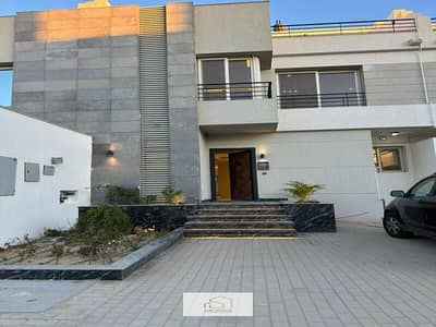 4 Bedroom Townhouse for Sale in 6th of October, Giza - 1. jpeg