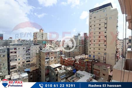 شقة 3 غرف نوم للبيع في فلمنج، الإسكندرية - IMG-20250212-WA0007. jpg