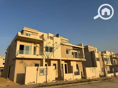 3 Bedroom iVilla for Sale in Sheikh Zayed, Giza - IMG-20250223-WA0258. jpg