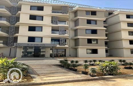 4 Bedroom Flat for Sale in 6th of October, Giza - 1. jpg