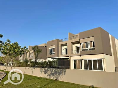 5 Bedroom Twin House for Sale in Sheikh Zayed, Giza - 467418176_530489019968926_3374092971561690367_n. jpg