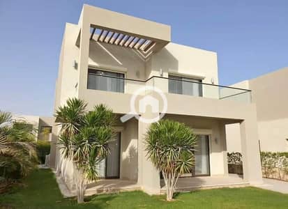 5 Bedroom Villa for Sale in 6th of October, Giza - 4ae52b5d-4561-4351-97d3-1133ac1c07a4. jpeg