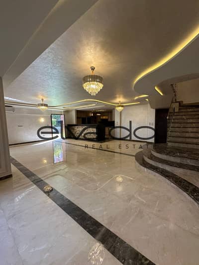 5 Bedroom Duplex for Sale in New Cairo, Cairo - WhatsApp Image 2025-02-20 at 17.00. 23_c2608d29. jpg