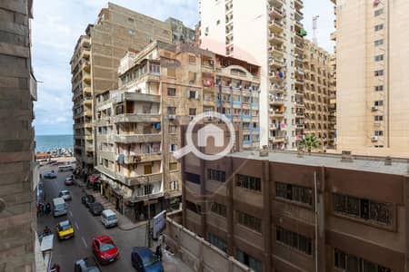 3 Bedroom Flat for Sale in Laurent, Alexandria - 1. jpg