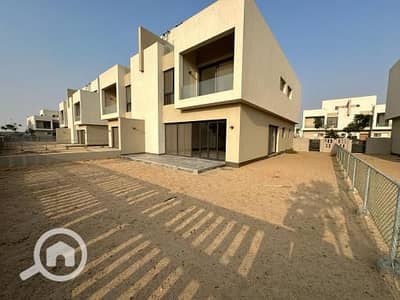 4 Bedroom Twin House for Rent in Shorouk City, Cairo - main photo. jpg