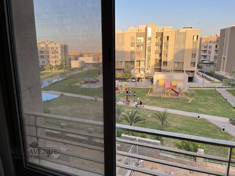 2 WhatsApp Image 2024-08-26 at 10.24. 48 PM (1). jpg