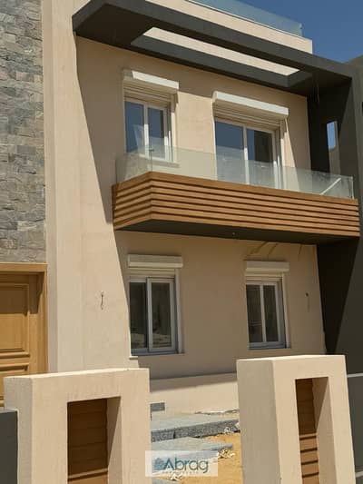 4 Bedroom Twin House for Sale in Sheikh Zayed, Giza - da3f71e3-b8eb-42f1-9698-e99a2748ae1d. jpeg