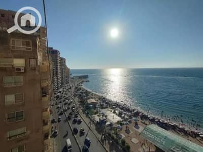 شقة 3 غرف نوم للايجار في المندرة، الإسكندرية - شقه علي البحر مباشر فيو تحفه