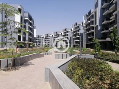 2 Bedroom Flat for Sale in Hadayek October, Giza - Sun 4. jpg