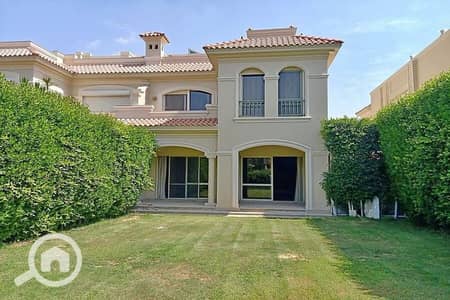 6 Bedroom Villa for Sale in Shorouk City, Cairo - dbd11653-5378-4190-9e5f-c9dbabe4a447. jpg